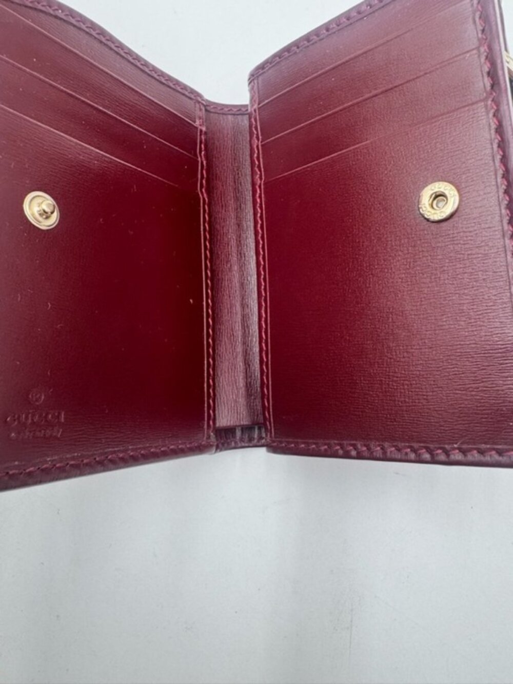 Gucci GG Shadow Print Bi Fold Wallet NWOT - Picture 11 of 11